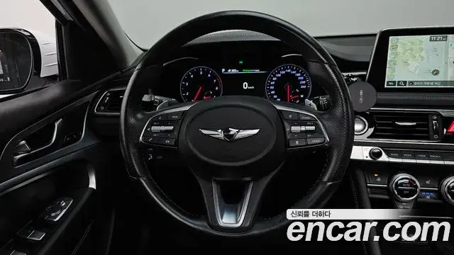 Genesis G70 2018 — Photo 18/20