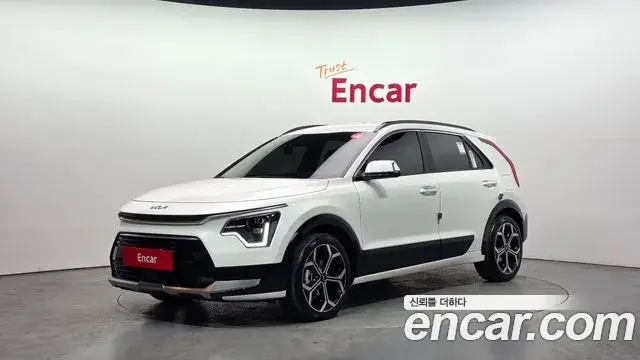 Kia Niro 2025 — ფოტო 13/20