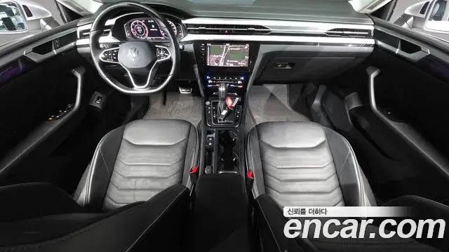 Volkswagen Arteon 2023 — ფოტო 8/20