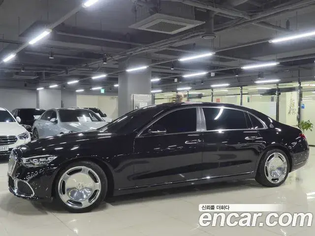 Mercedes-Benz S-Class 2022 — ფოტო 8/19