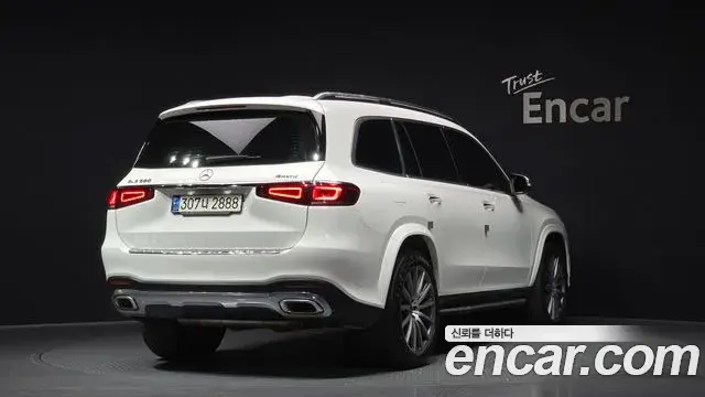 Mercedes-Benz GLS-Class 2021 — Photo 2/20