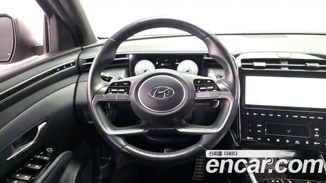 Hyundai Tucson Hybrid 2021 — Photo 13/20