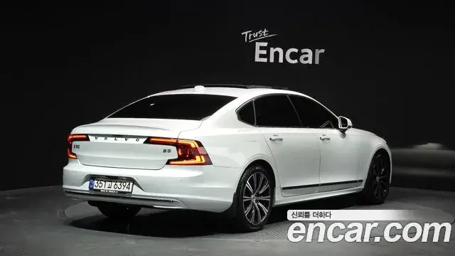 Volvo S90 2021 — Photo 6/20
