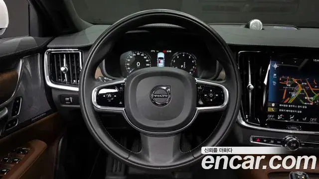 Volvo S90 2021 — Photo 5/20