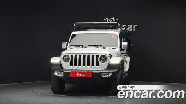 Jeep Wrangler 2021 — Фото 2/20