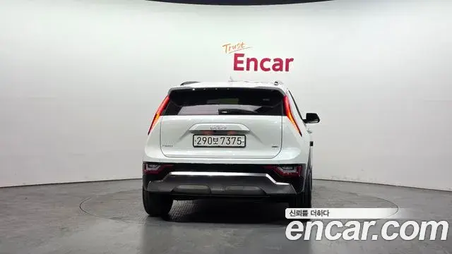 Kia Niro 2025 — Şəkil 6/20