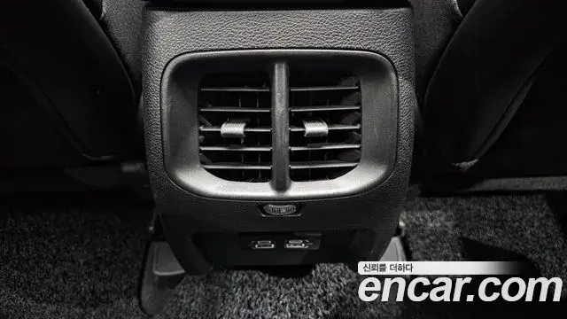 Jeep Cherokee 2021 — Photo 20/34
