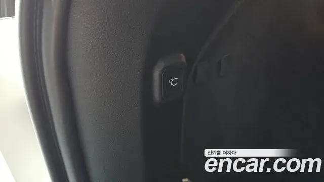 Jeep Cherokee 2021 — Photo 10/34