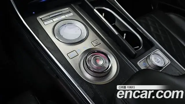 Genesis GV80 2020 — Şəkil 25/30