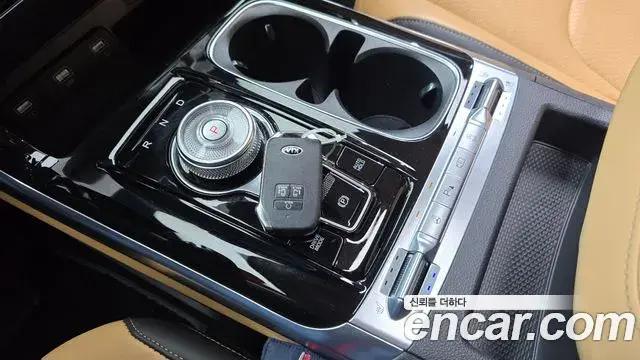 Kia Carnival 2020 — Фото 9/20