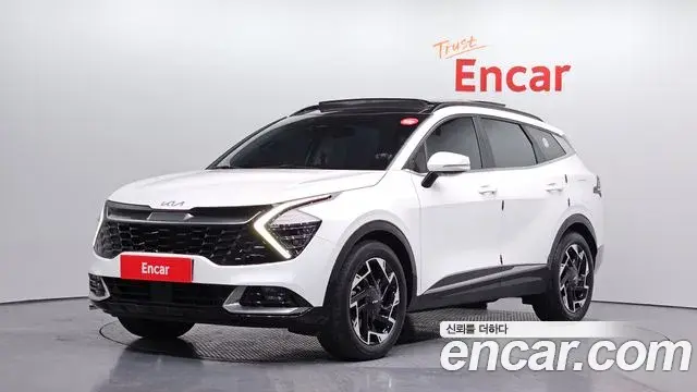 Kia Sportage 2022 — Фото 1/20