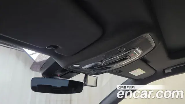 Audi Q8 2021 — ფოტო 10/34