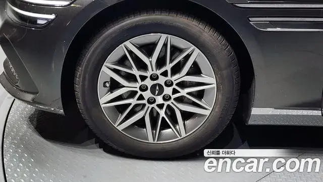 Genesis G80 2025 — Şəkil 17/20