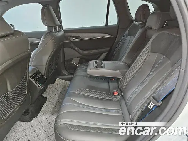 Renault Samsung Grand Koleos 2024 — Фото 9/17