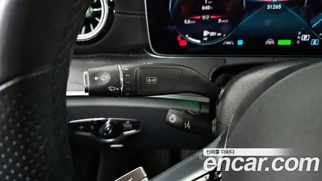Mercedes-Benz CLS-Class 2022 — Photo 19/36