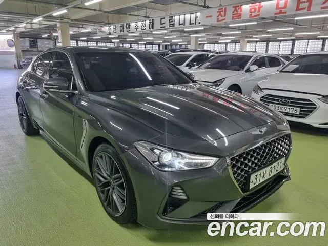 Genesis G70 2018 — Photo 12/20