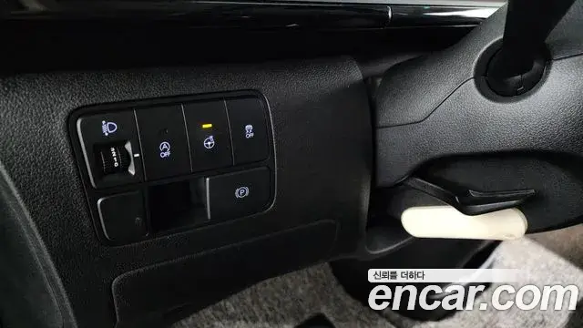 Hyundai Staria 2021 — Şəkil 22/32