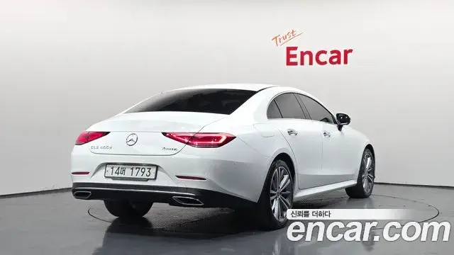 Mercedes-Benz CLS-Class 2019 — Photo 2/20