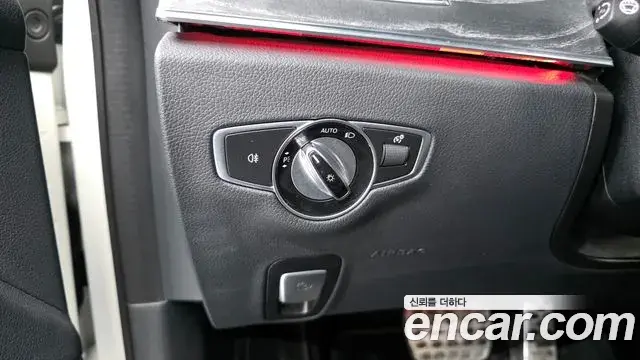 Mercedes-Benz CLS-Class 2019 — Photo 16/20