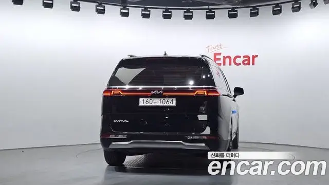 Kia Carnival 2022 — Photo 4/20