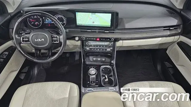 Kia Carnival 2022 — Photo 7/20