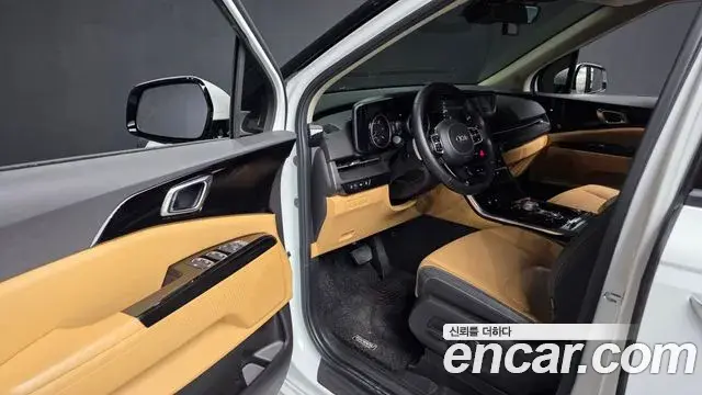 Kia Carnival 2020 — Photo 10/20