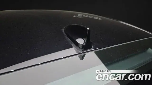Genesis G80 2021 — ფოტო 19/32