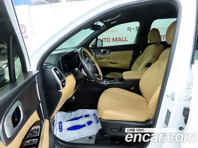 Kia Sorento 2022 — Photo 11/20