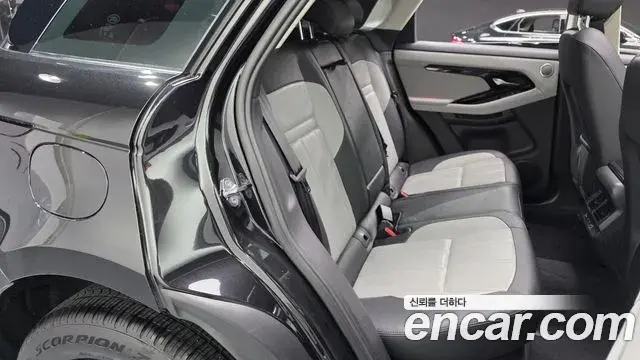 Land Rover Range Rover Evoque 2025 — Фото 11/20