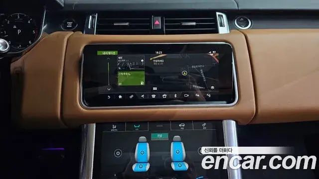 Land Rover Range Rover Sport 2018 — Photo 21/36