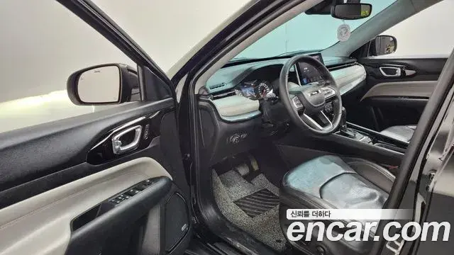 Jeep Compass 2022 — Photo 28/38