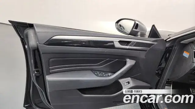 Volkswagen Arteon 2022 — Photo 33/33