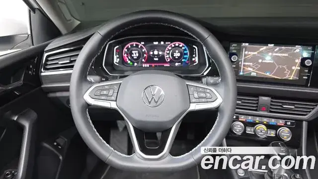 Volkswagen Jetta 2023 — ფოტო 4/31