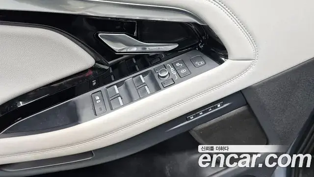 Land Rover Range Rover Evoque 2020 — Şəkil 11/32