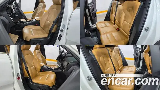 Volvo XC40 2020 — Photo 1/20