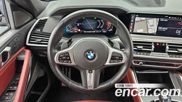 BMW X6 2021 — ფოტო 28/33