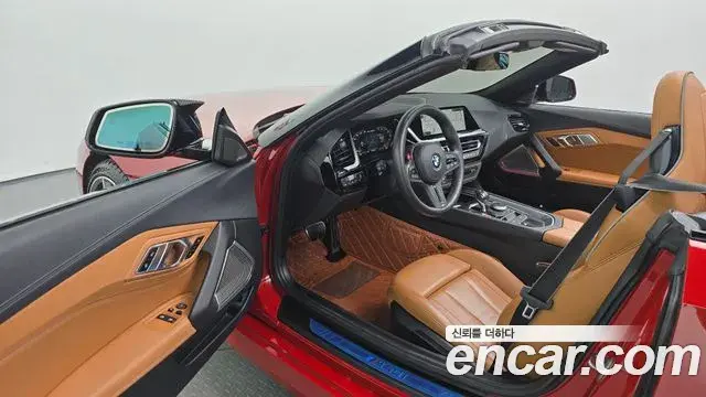 BMW Z4 2020 — Şəkil 28/29