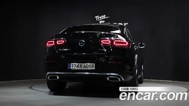 Mercedes-Benz GLC-Class 2021 — Şəkil 1/30