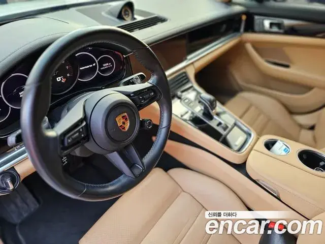 Porsche Panamera 2022 — Фото 11/20