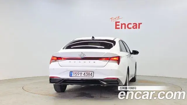 Hyundai The New Avante Hybrid 2022 — ფოტო 2/30