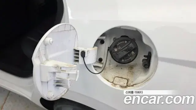 Hyundai The New Avante Hybrid 2022 — ფოტო 23/30