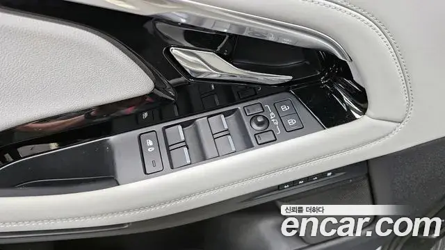 Land Rover Range Rover Evoque 2023 — Şəkil 9/34