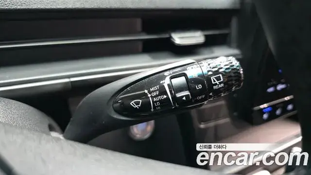 Hyundai Staria 2024 — Photo 12/31
