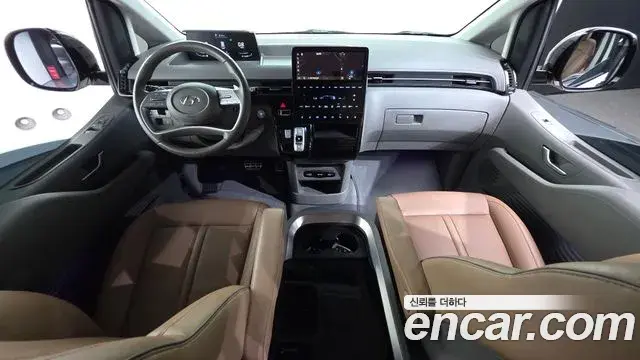 Hyundai Staria 2024 — Şəkil 27/34