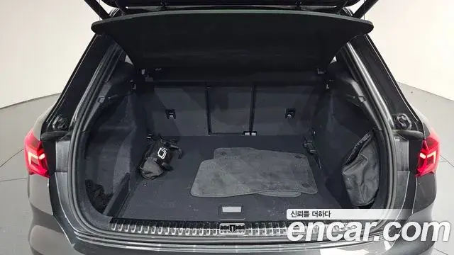 Audi Q3 2025 — Photo 8/34