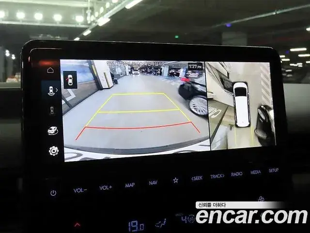 Hyundai Staria 2025 — ფოტო 14/20