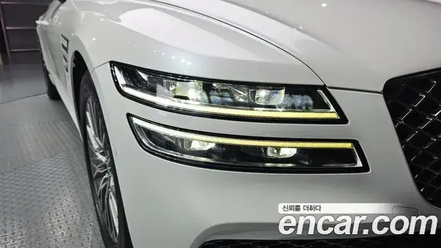 Genesis G80 2023 — ფოტო 23/30