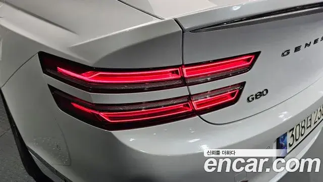 Genesis G80 2023 — ფოტო 11/30