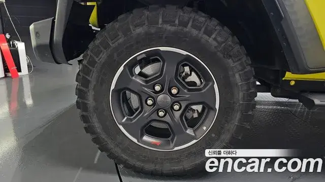 Jeep Gladiator 2023 — ფოტო 5/31