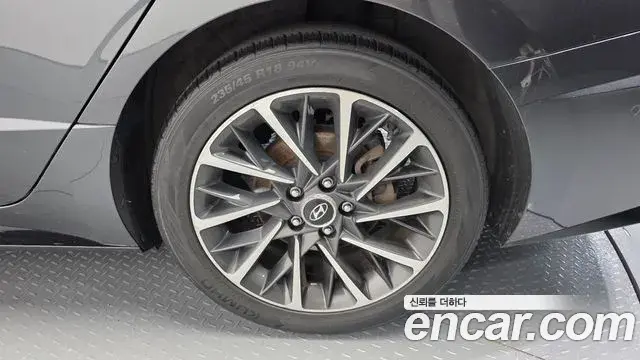 Hyundai Sonata Hybrid 2019 — ფოტო 18/35
